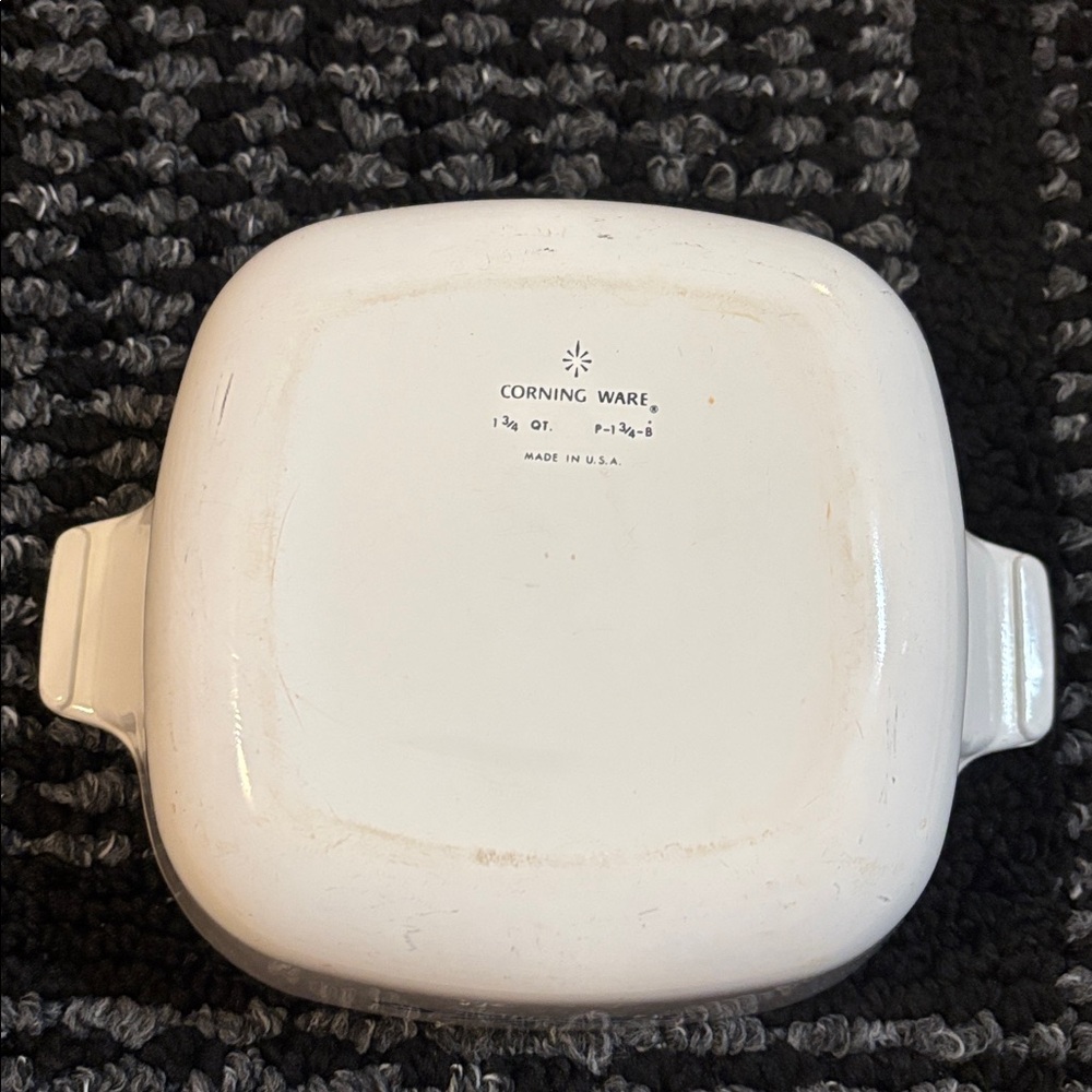 Corningware. - Picture 2 of 3